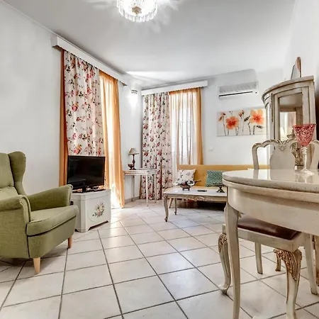 Apartment Austella